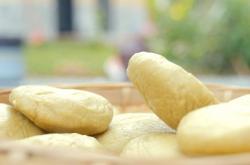 杀年猪、灌腊肠、跳达体舞……凉山彝族自治州欢度彝族新年