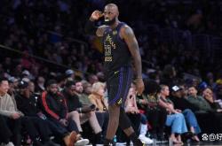 佩服，湖人詹姆斯对大谷翔平10次三振、3支本垒打的表现赞不绝口