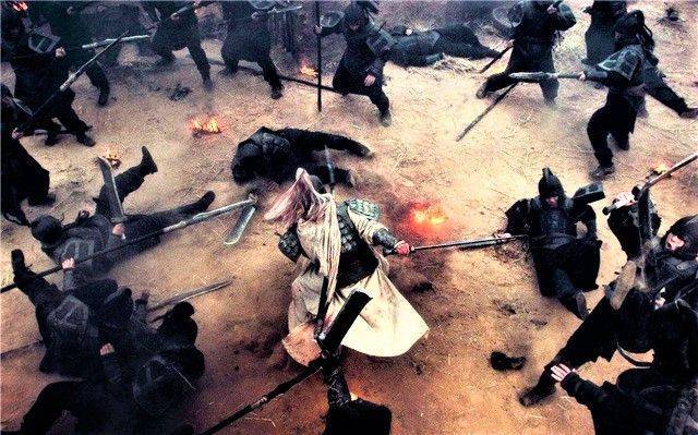 韩德四子瞬间被70岁的赵云擒1人,杀3人,真实的赵云到底多厉害?