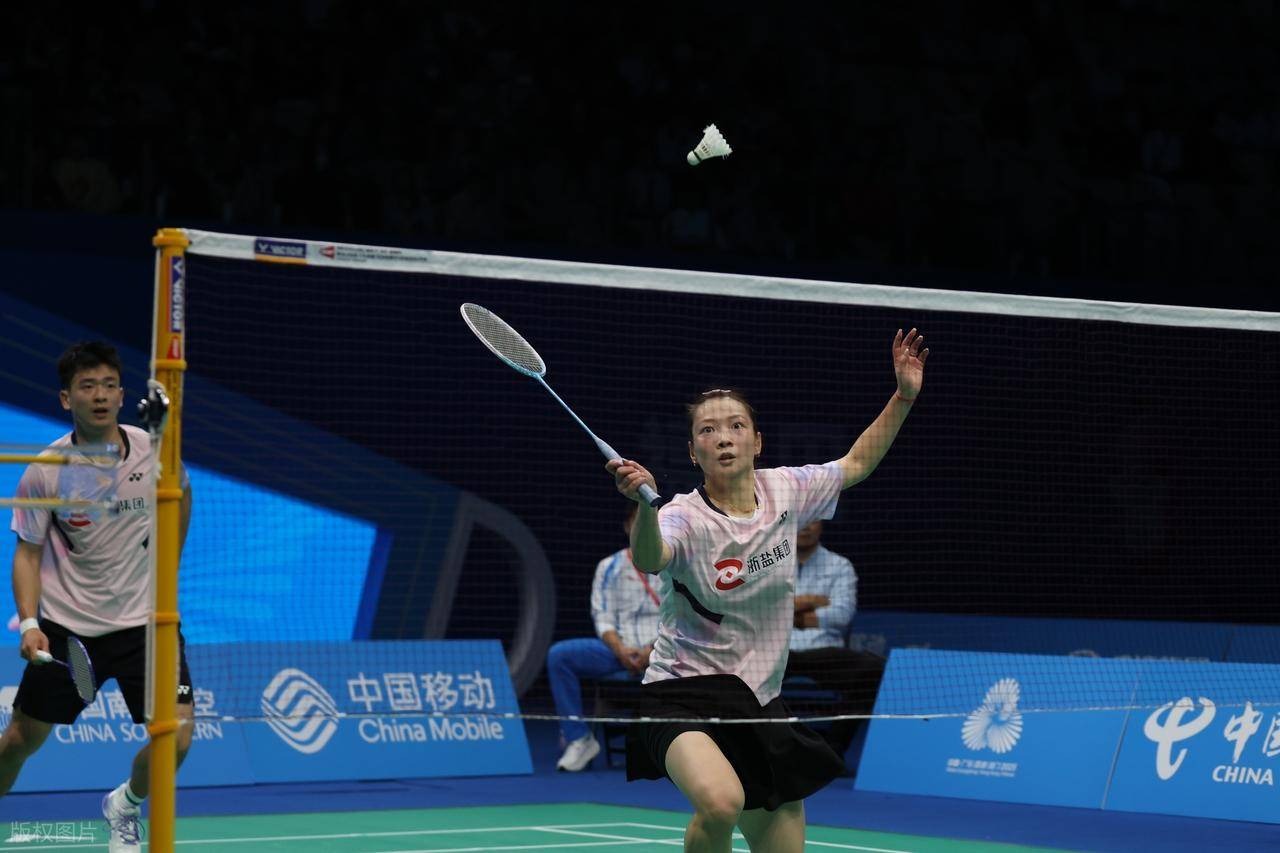 全运会羽毛球赛结束 雅思圆满落幕 翁泓阳男单夺冠 王昶男双丢冠