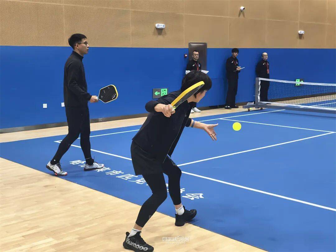 网球羽毛球乒乓球“三合一”|这项网红运动首次在哈开展正式比赛