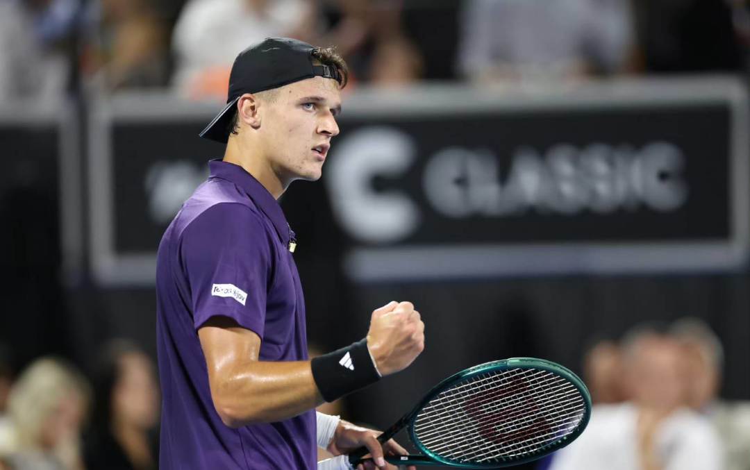 “一球制胜”周董首轮游，两ATP巡回赛冷风劲吹！